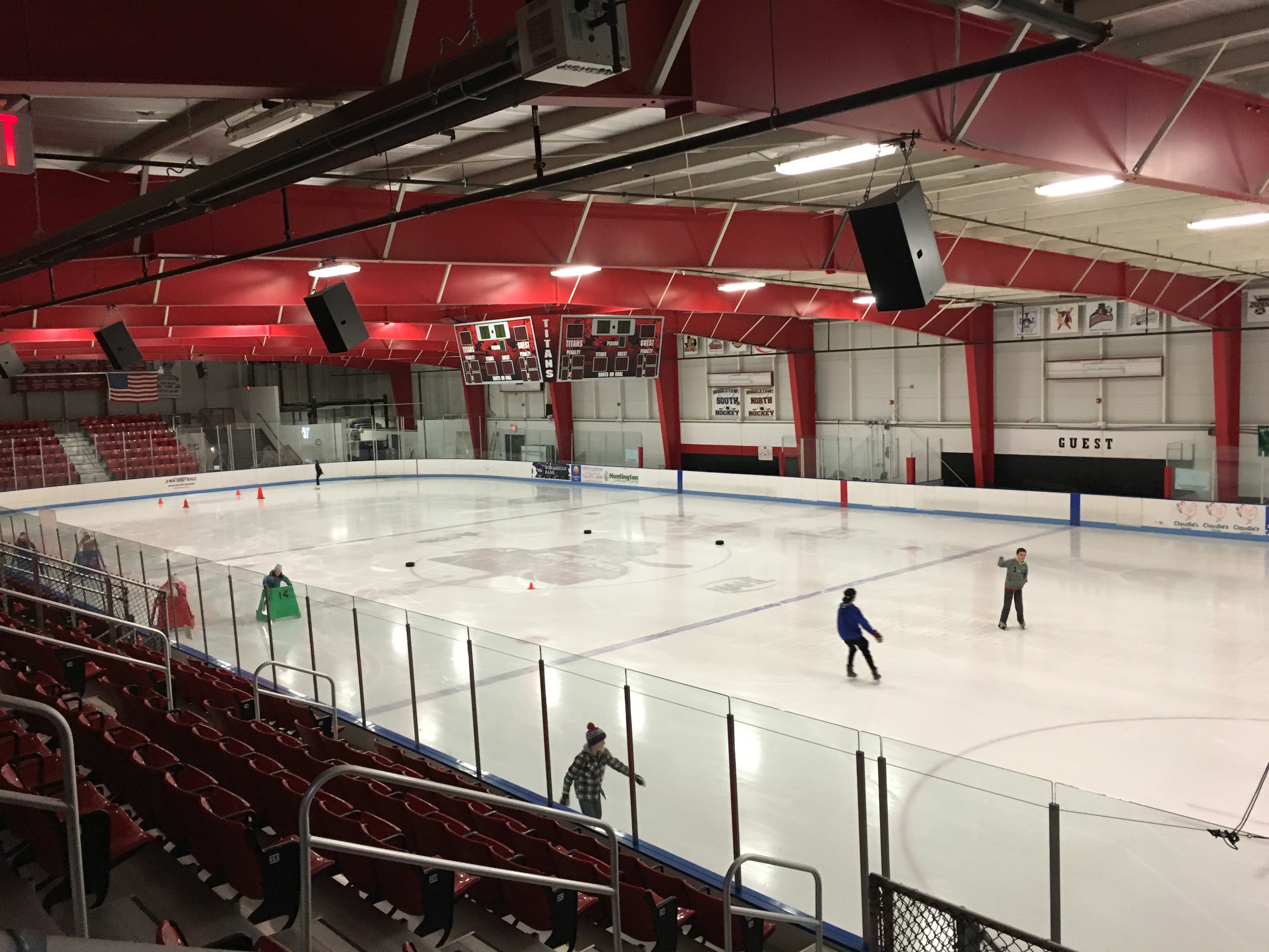 Main arena at Middletown Sports Center in Middletown, NJ 